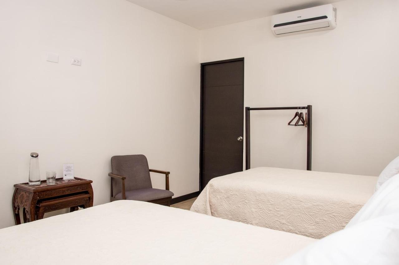 Casa Maria Aeropuerto B&B Rio Segundo Екстер'єр фото